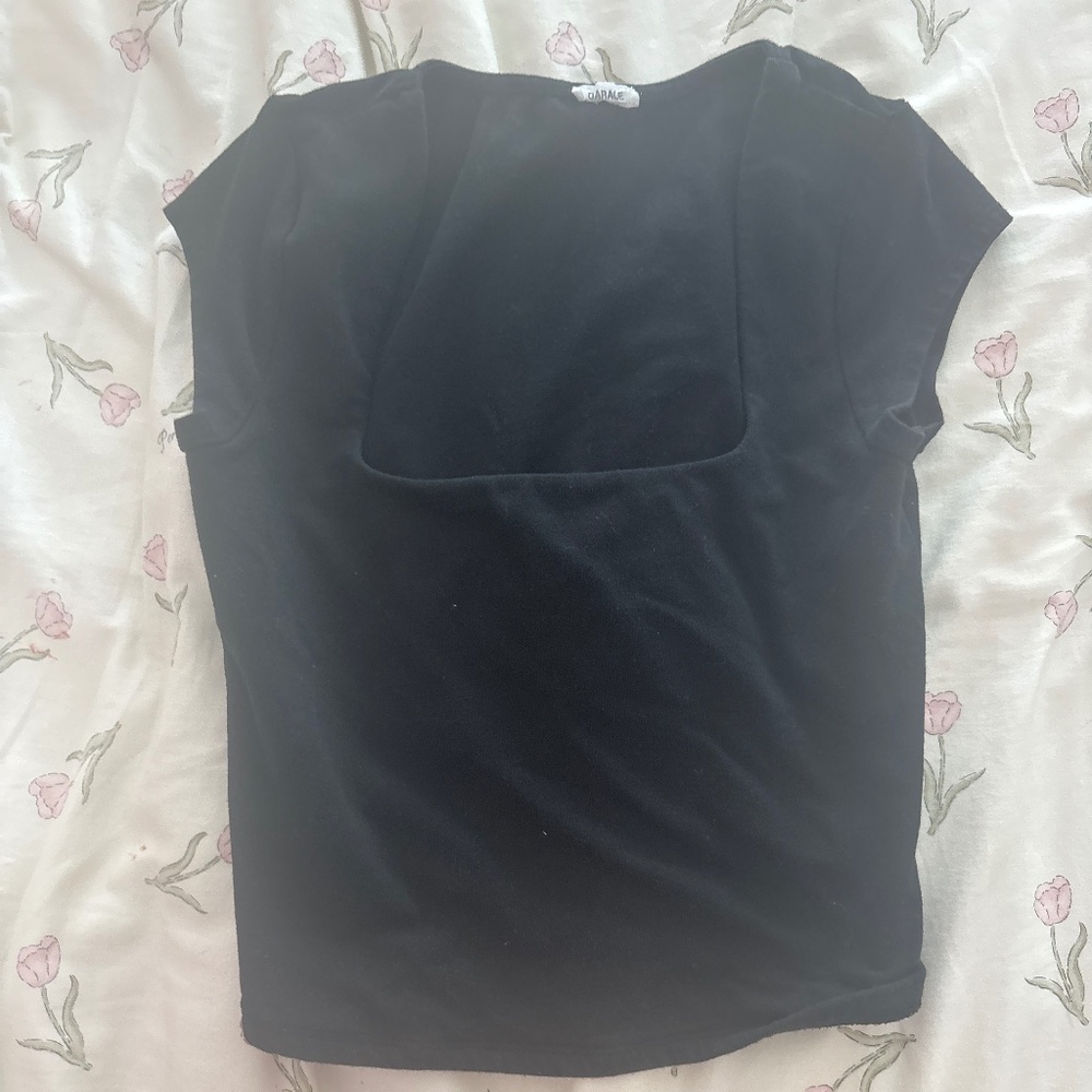 Portia Garage Top
